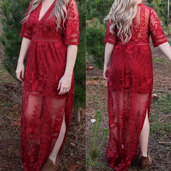 Dresses & Skirts - Women’s deep v lace romper/dress